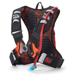 Mochila de hidratación USWE Moto Hydro 3L negro y naranjo — vista 2