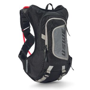 Mochila de hidratación USWE Moto Hydro 8L negra para enduro